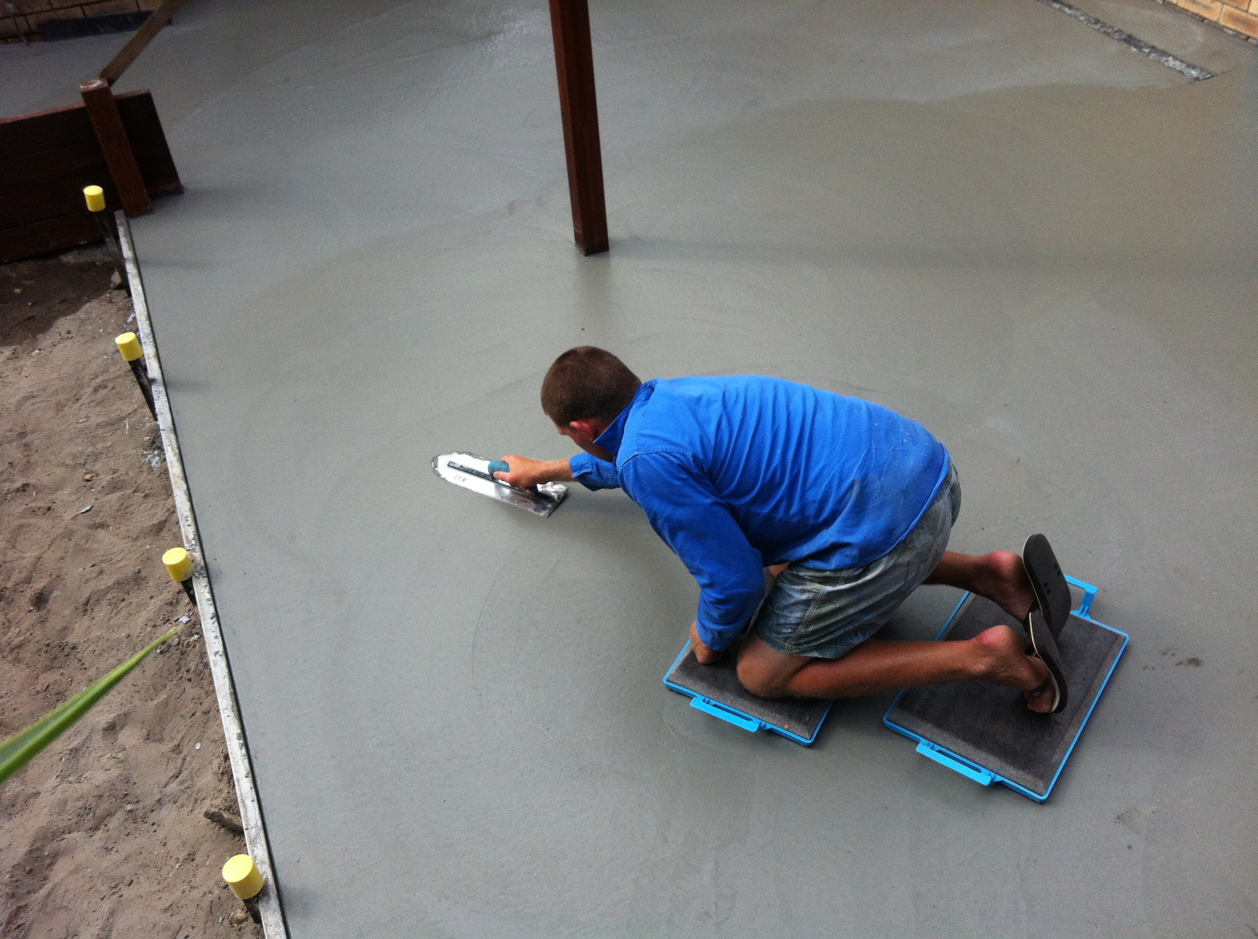 How To Use Concrete Knee Board Sliders